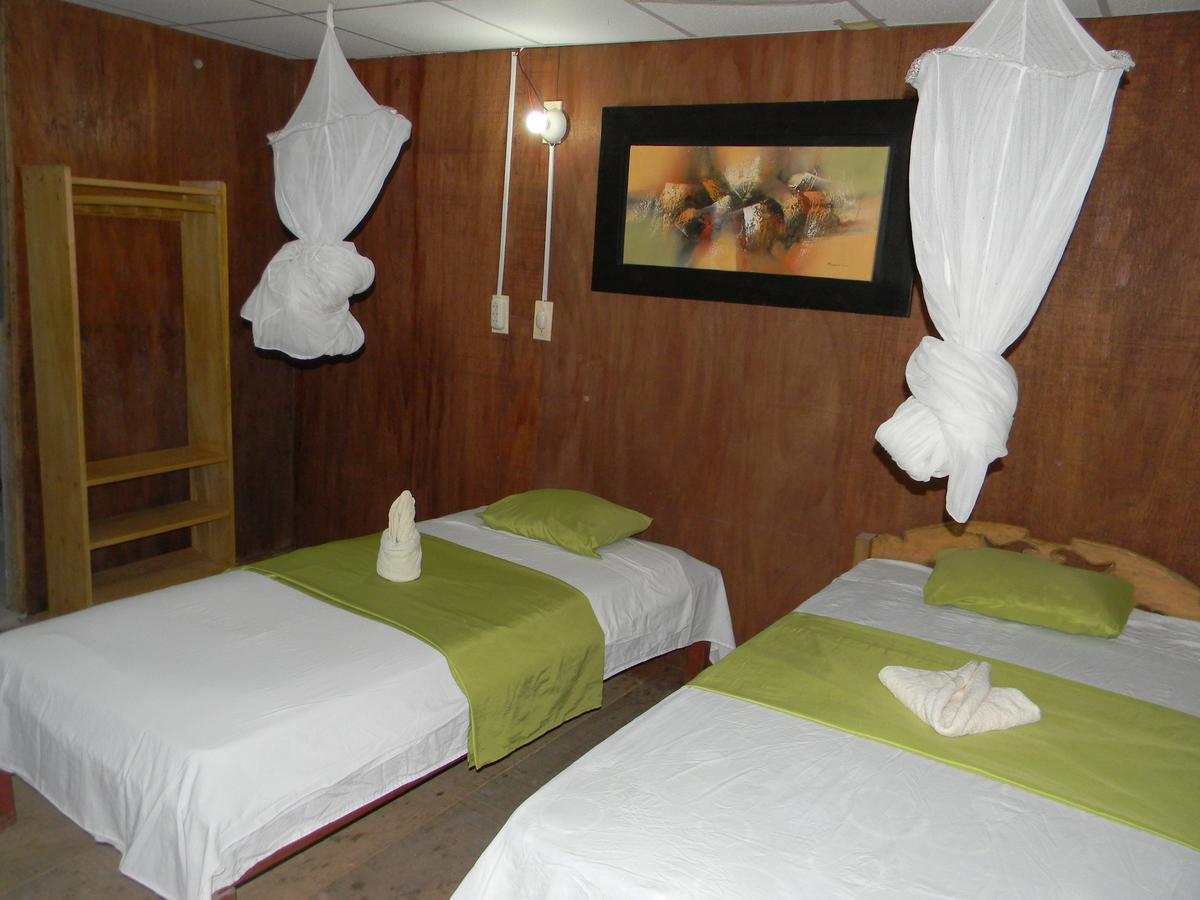 Jacamar Lodge Expeditions إكيتوس المظهر الخارجي الصورة